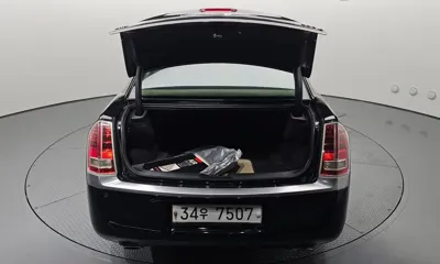 Chrysler 300C 2014, 140226 км, за 3713.36 USD - фото 20