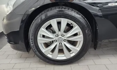 Infiniti M 2011, 125268 км, за 3172.93 USD