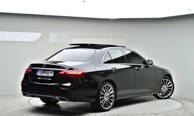 Mercedes-Benz E-Class 2021, 80884 км, за 24777 USD