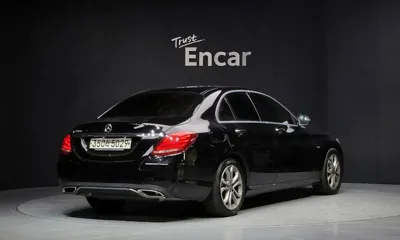 Mercedes-Benz C-Class 2018, 58445 км, за 11694.75 USD
