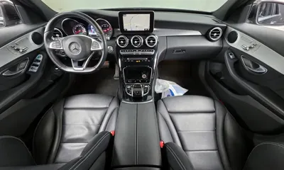 Mercedes-Benz C-Class 2018, 58445 км, за 11694.75 USD - фото 7