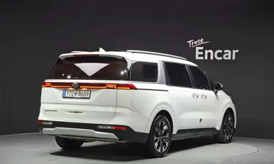 Kia Canival 2021, 81846 км, за 16187.64 USD