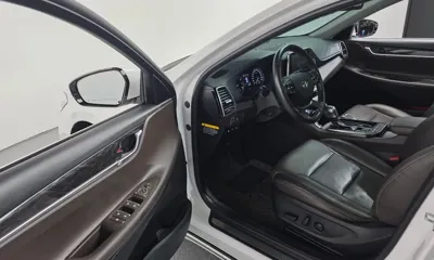 Hyundai Grandeur 2018, 99129 км, за 10141.06 USD - фото 12