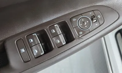 Hyundai Grandeur 2018, 99129 км, за 10141.06 USD - фото 13
