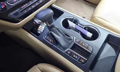 Kia Canival 2019, 191614 км, за 6039.12 USD - фото 9