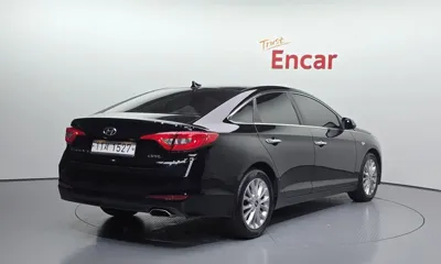 Hyundai Sonata 2016, 138453 км, за 5451.92 USD