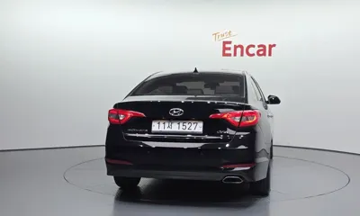 Hyundai Sonata 2016, 138453 км, за 5451.92 USD