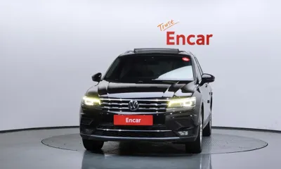 Volkswagen Tiguan 2020, 103540 км, за 20217.93 USD