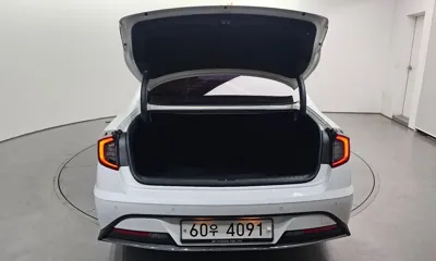 Hyundai Sonata 2020, 24955 км, за 13004.17 USD - фото 30