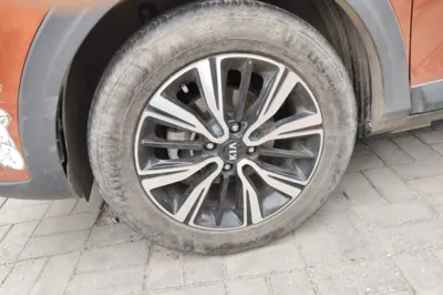 Kia kx1 Stonic 2019, 76200 км, за 7003 USD - фото 8