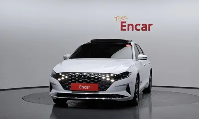 Hyundai Grandeur 2022, 23118 км, за 20817.09 USD