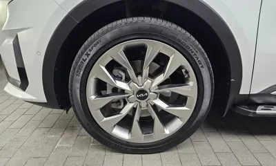 Kia Sorento 2023, 32088 км, за 25600.63 USD