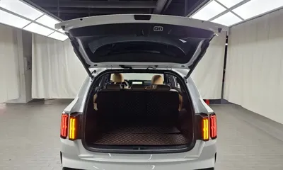 Kia Sorento 2023, 32088 км, за 25600.63 USD - фото 20