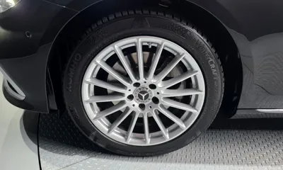 Mercedes-Benz E-Class 2022, 68046 км, за 21483.36 USD