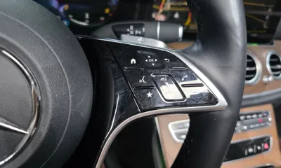 Mercedes-Benz E-Class 2022, 68046 км, за 21333.86 USD - фото 27