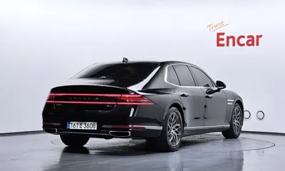 Genesis G90 2022, 24004 км, за 41042.37 USD