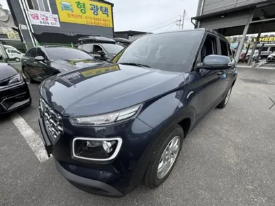 Hyundai Venue 2022, 39860 км, за 11701.22 USD