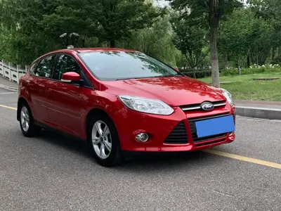 Ford Focus 2012, 90000 км, за 1633.28 USD