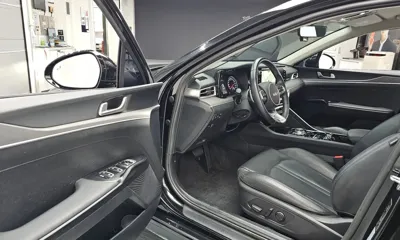Kia K5 2023, 147983 км, за 11487.46 USD - фото 10