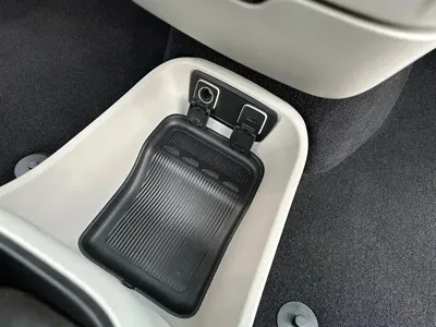 Chrysler Grand Voyager (Import) 2017, 110000 км, за 17431.11 USD - фото 30