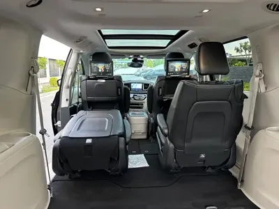 Chrysler Grand Voyager (Import) 2017, 110000 км, за 17431.11 USD - фото 52