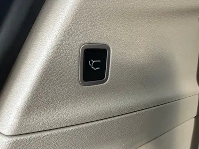 Chrysler Grand Voyager (Import) 2017, 110000 км, за 17431.11 USD - фото 55