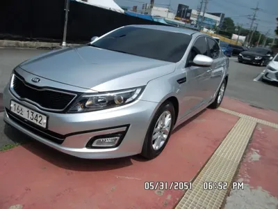 Kia K5 2015, 172007 км, за 4102.36 USD