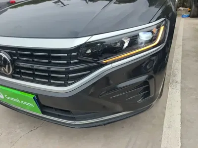 Volkswagen Passat 2023, 107500 км, за 14316.97 USD - фото 24