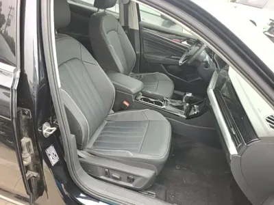 Volkswagen Passat 2023, 107500 км, за 14316.97 USD - фото 25