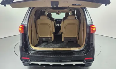 Kia Canival 2019, 161064 км, за 11694.72 USD - фото 20