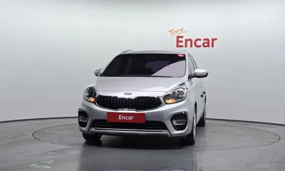 Kia Carens 2017, 27647 км, за 9518.78 USD