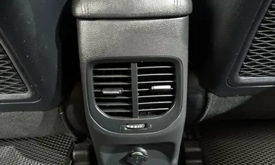 Kia Carens 2017, 27647 км, за 9518.78 USD - фото 19