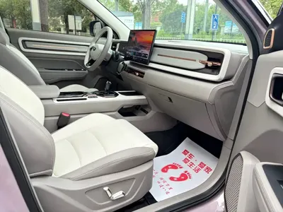 Geely ICON 2025, 15000 км, за 9858.55 USD - фото 8
