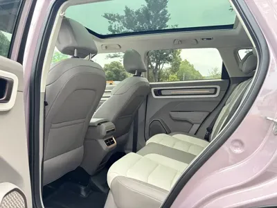 Geely ICON 2025, 15000 км, за 9858.55 USD - фото 9