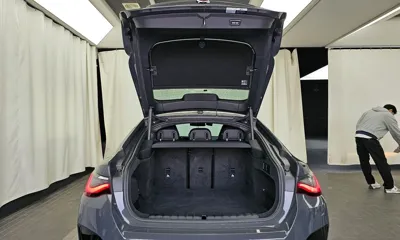 BMW i4 2023, 90744 км, за 32985.22 USD - фото 20