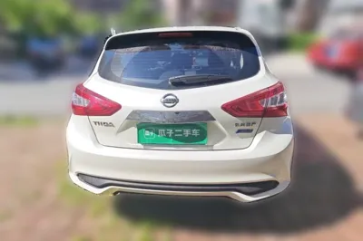 Nissan Tiida 2016, 123300 км, за 6392 USD