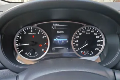 Nissan Tiida 2016, 123300 км, за 6392 USD - фото 10