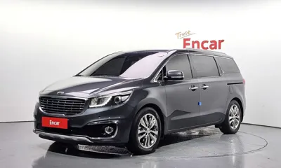 Kia Canival · 2017 год