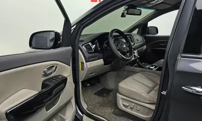 Kia Canival 2017, 135711 км, за 7995.84 USD - фото 10