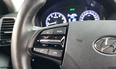 Hyundai Grandeur 2017, 183450 км, за 5860.52 USD - фото 16