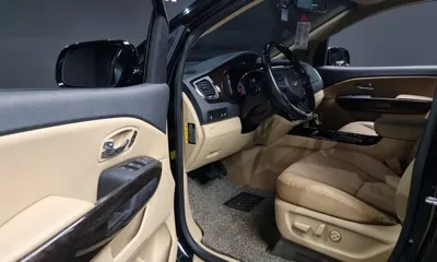 Kia Canival 2019, 121672 км, за 9010.79 USD - фото 11
