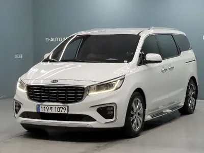 Kia Canival · 2019 год