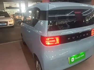 Wuling MINIEV 2020, 51900 км, за 2030.42 USD