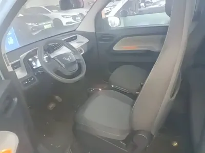 Wuling MINIEV 2020, 51900 км, за 2030.42 USD - фото 15