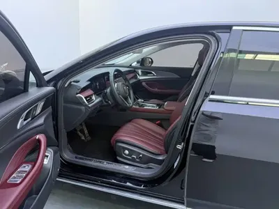 Hongqi Hongqi H5 2024, 23900 км, за 15360.91 USD - фото 7