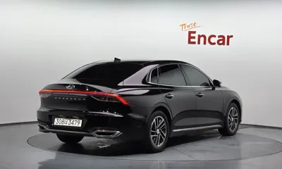 Hyundai Grandeur 2022, 80671 км, за 12958.25 USD