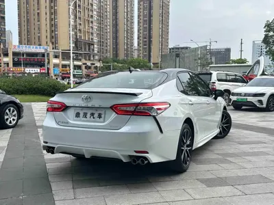 Toyota Camry 2021, 63000 км, за 15039.82 USD - фото 9