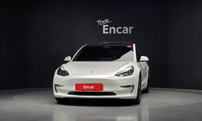 Tesla Model 3 2021, 79854 км, за 20677.43 USD