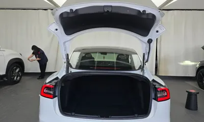 Tesla Model 3 2021, 79854 км, за 20677.43 USD - фото 20