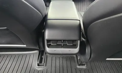 Tesla Model 3 2021, 79854 км, за 20677.43 USD - фото 32